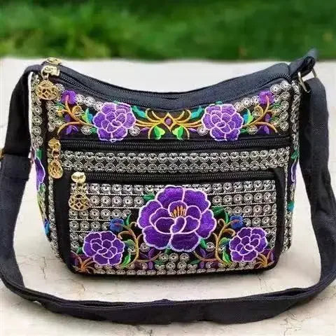 Yunnan Ethnic Style Bag Embroidered Women's Shoulder Bag Fully Embroidered Crossbody Bags for Women Ladies Hand Bags