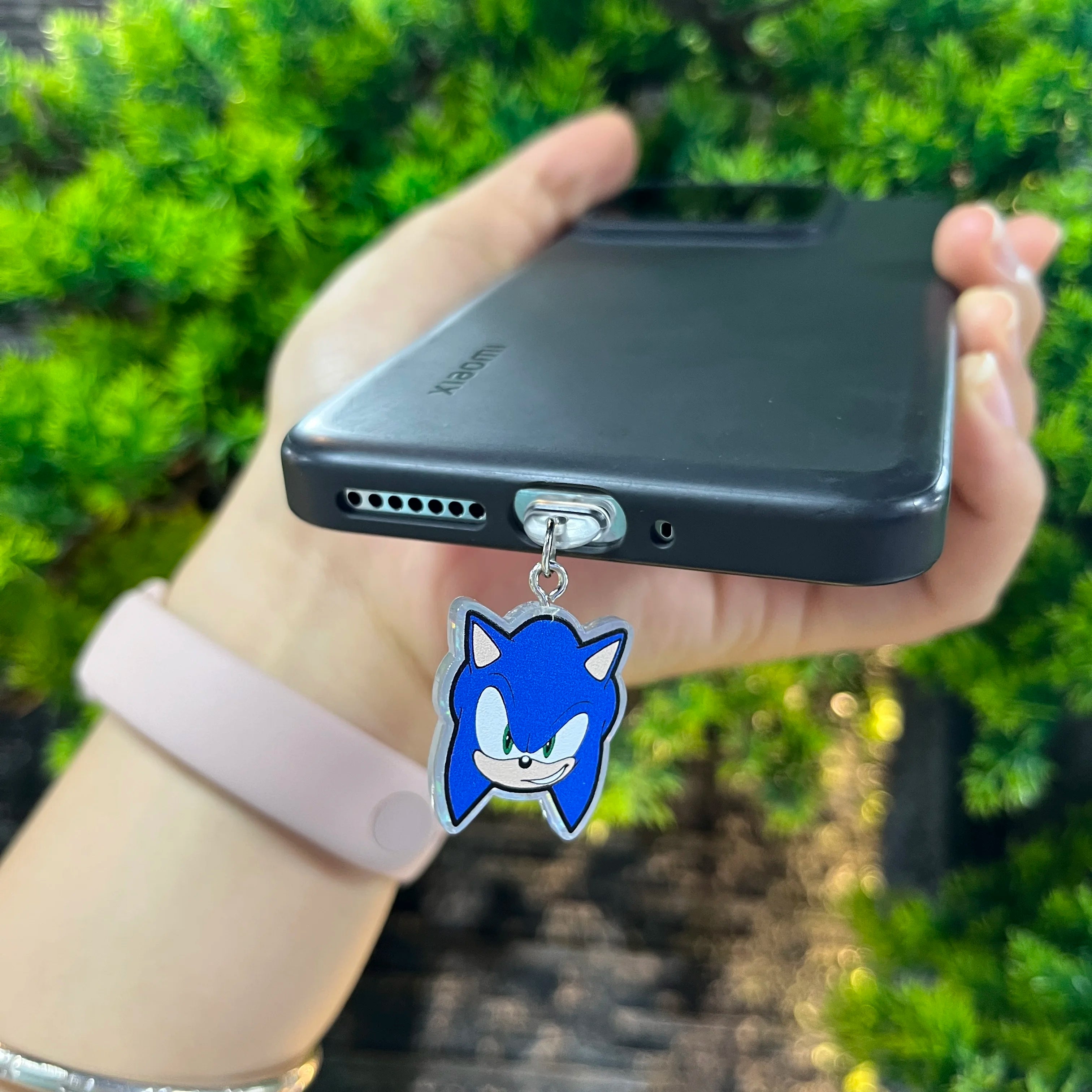 Animal cartoon animation mobile phone dust cover, made of acrylic, lightweight and compact,Kwaii Phone Accessories,5 Styles Gift