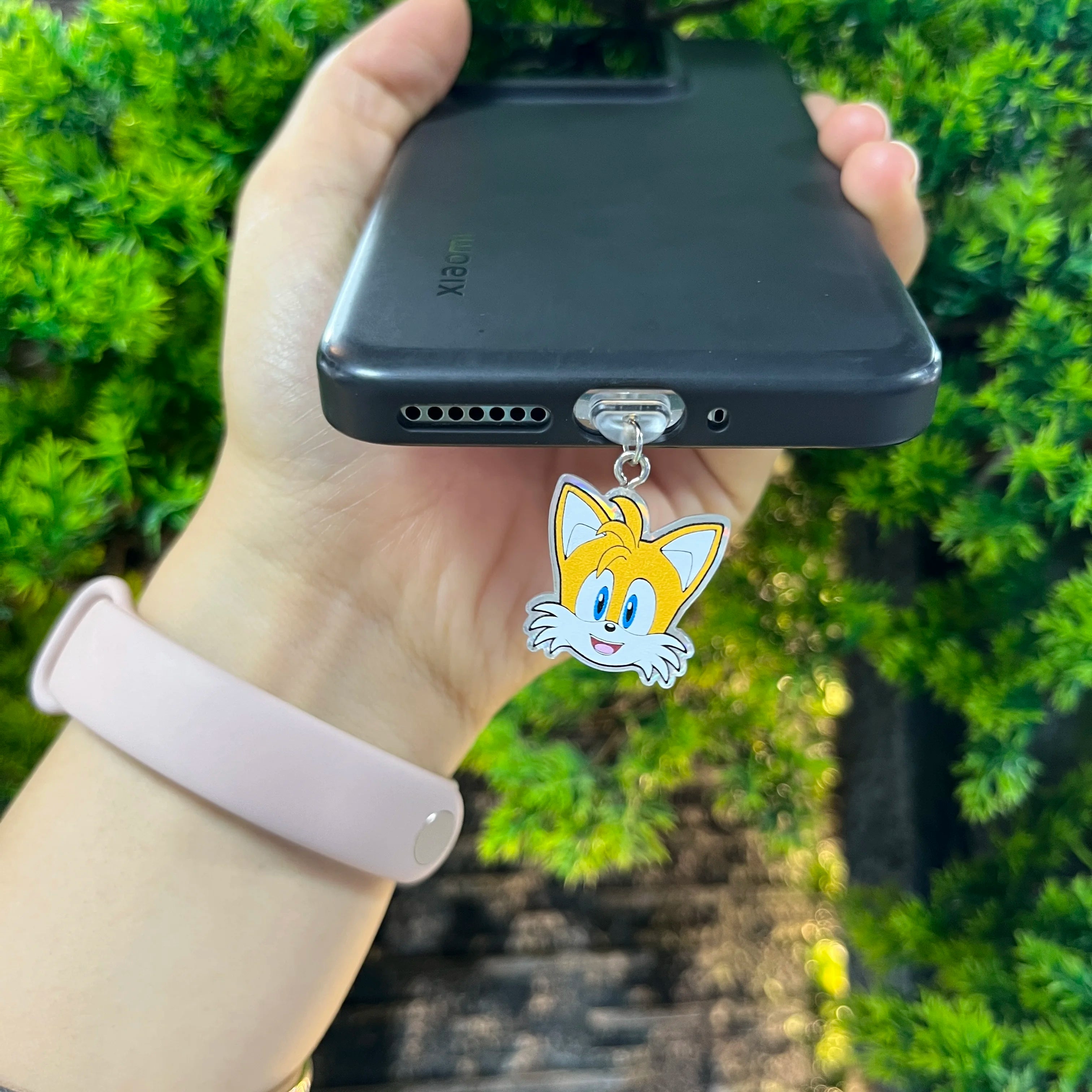 Animal cartoon animation mobile phone dust cover, made of acrylic, lightweight and compact,Kwaii Phone Accessories,5 Styles Gift