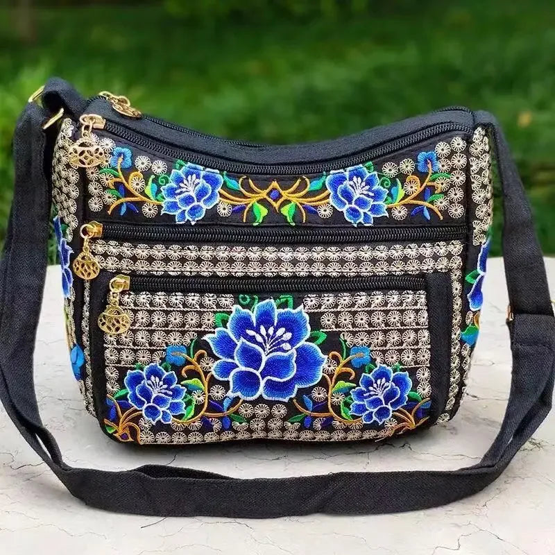 Yunnan Ethnic Style Bag Embroidered Women's Shoulder Bag Fully Embroidered Crossbody Bags for Women Ladies Hand Bags